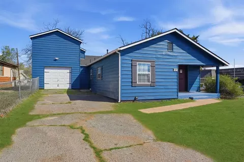 801 W 1st St, Elk City, OK 73644