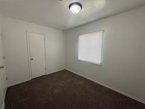 Bedroom - 404 Mercury, Altus, OK 73521 photo 13 of 13