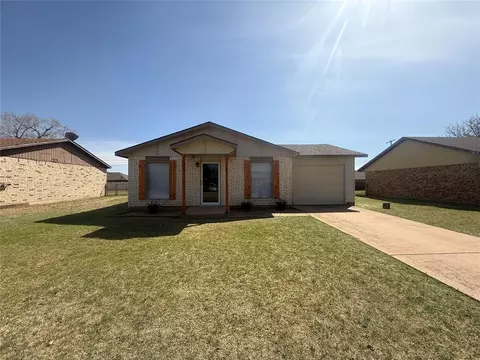 Exterior - 404 Mercury, Altus, OK 73521 photo 9 of 9