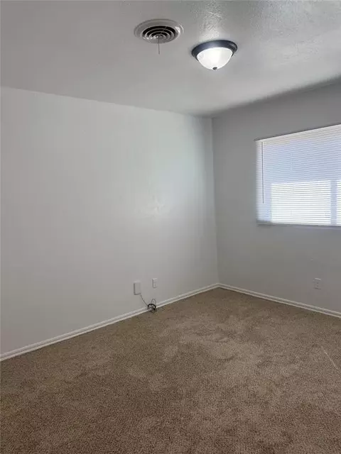 Bedroom - 404 Mercury, Altus, OK 73521 photo 6 of 13