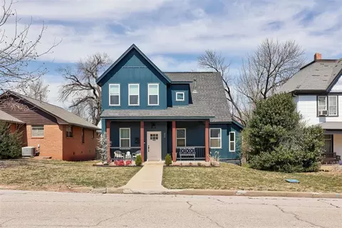 806 E Warner Ave, Guthrie, OK 73044