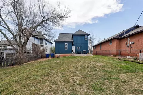 Exterior - 806 E Warner Ave, Guthrie, OK 73044 photo 8 of 8