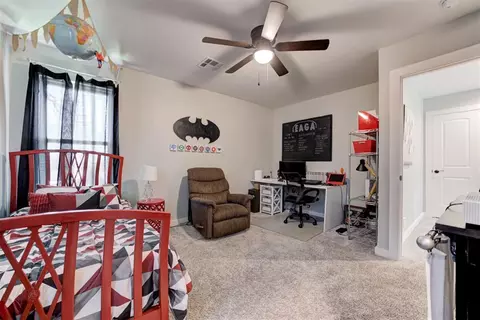 Bedroom - 806 E Warner Ave, Guthrie, OK 73044 photo 6 of 6