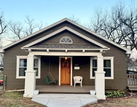517 N Wentz St, Guthrie, OK 73044
