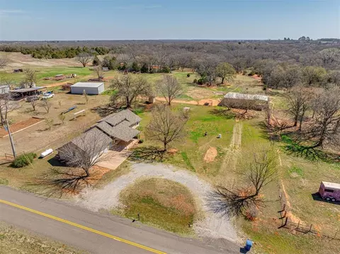 10675 144th St, Lexington, OK 73051