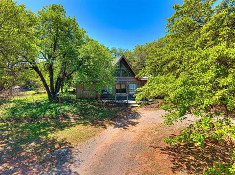 34363 Willow View Rd, Tecumseh, OK 74873