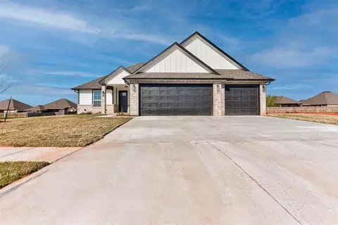 624 Manzano Dr, Norman, OK 73071