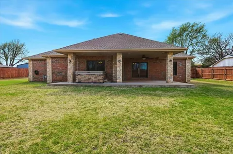 Other - 716 S Main St, Canute, OK 73626 photo 2 of 19