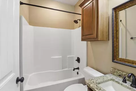 Bath - 716 S Main St, Canute, OK 73626 photo 4 of 5