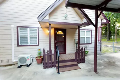 Exterior - 116500 S 4249 Rd, Eufaula, OK 74432 photo 2 of 12