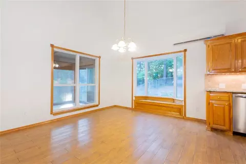Living - 116500 S 4249 Rd, Eufaula, OK 74432 photo 5 of 8