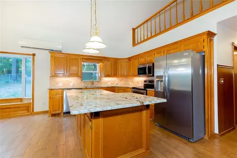 Kitchen - 116500 S 4249 Rd, Eufaula, OK 74432 photo 2 of 3