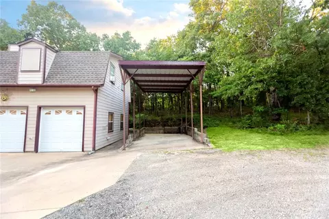 Exterior - 116500 S 4249 Rd, Eufaula, OK 74432 photo 5 of 12