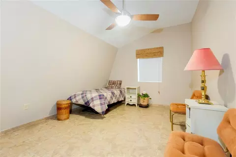 Bedroom - 116500 S 4249 Rd, Eufaula, OK 74432 photo 3 of 3