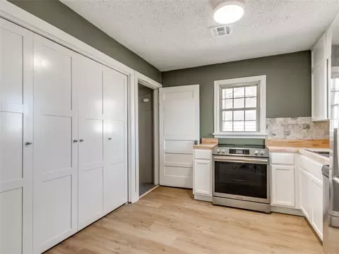 Other - 415 E Frank St, Norman, OK 73071 photo 4 of 9