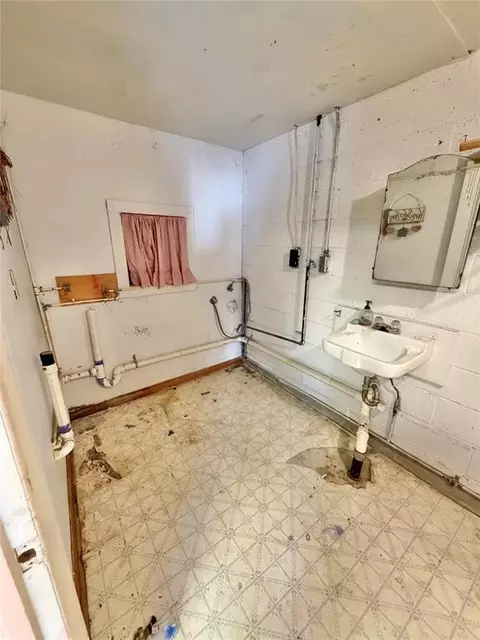 Other - 812 N Beaver St, Guymon, OK 73942 photo 6 of 10