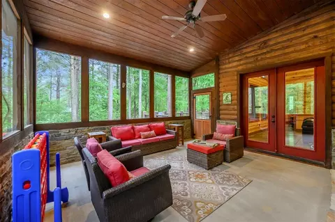 Exterior - 312 Sugar Pine Loop, Broken Bow, OK 74728 photo 5 of 10
