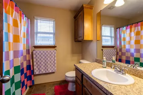 1808 January Pl, Moore, OK 73160 photo 26