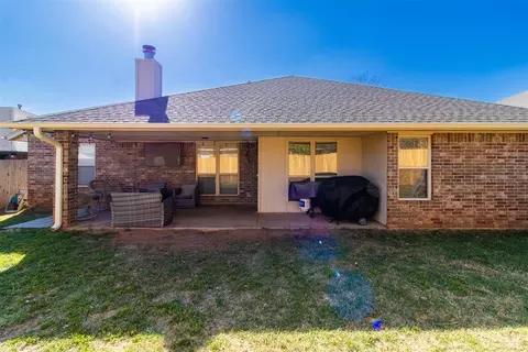 1808 January Pl, Moore, OK 73160 photo 30