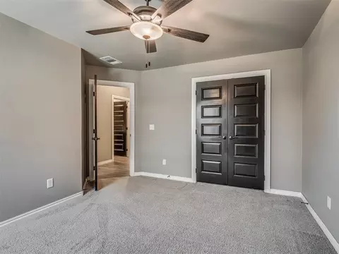 Bedroom - 803 NE 33rd St, Moore, OK 73160 photo 4 of 6