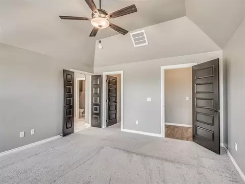 Bedroom - 803 NE 33rd St, Moore, OK 73160 photo 1 of 6