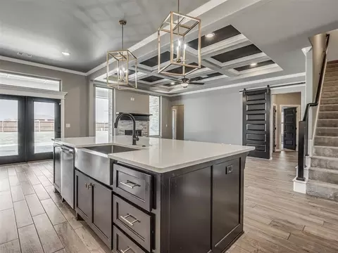 Kitchen - 803 NE 33rd St, Moore, OK 73160 photo 2 of 9
