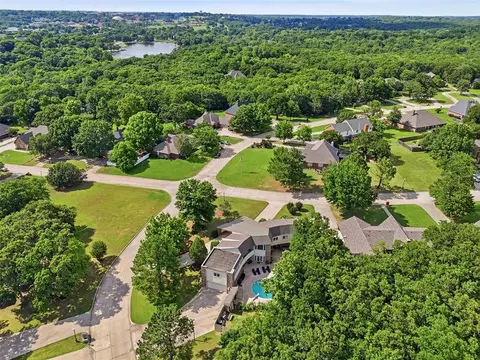 View/Area - 1700 Augusta Dr, Ada, OK 74820 photo 3 of 4