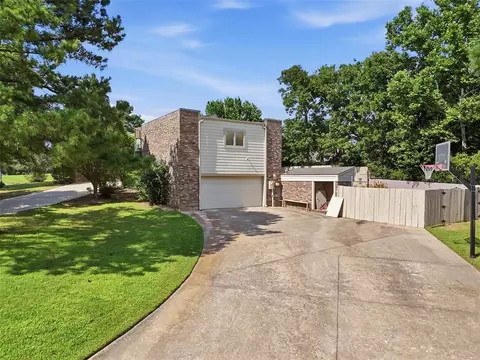 Exterior - 1700 Augusta Dr, Ada, OK 74820 photo 9 of 9