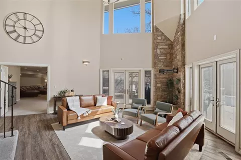 Living - 1700 Augusta Dr, Ada, OK 74820 photo 2 of 4