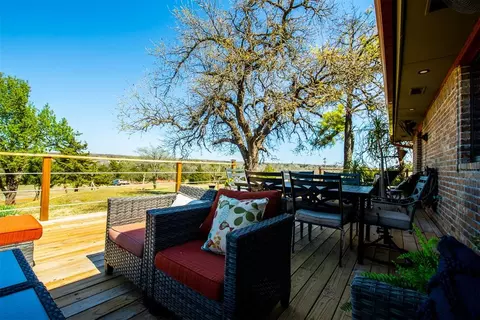 Exterior - 6400 E Simmons Rd, Guthrie, OK 73044 photo 5 of 17