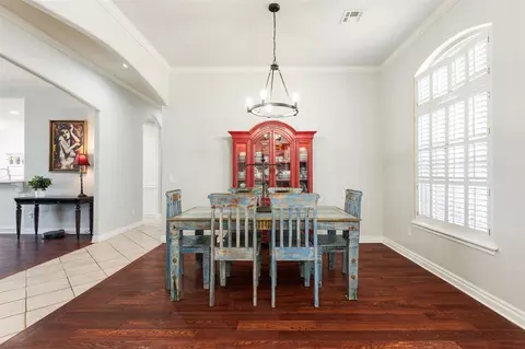 Dining - 425 Summit Hill Rd, Norman, OK 73071 photo 1 of 2