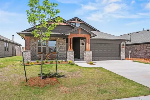 3217 Piney River Dr, Yukon, OK 73099