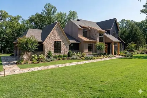 13700 Shoreline Blvd, Edmond, OK 73013