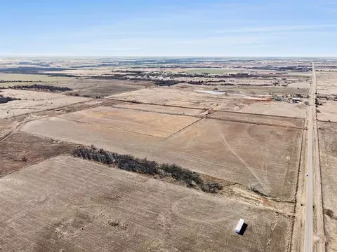 8201 Orchid Way, Cashion, OK 73016