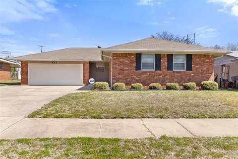 2121 SW 82nd St, Oklahoma City, OK 73159