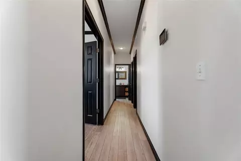 Entry Way - 56201 E 285 Rd #25, Monkey Island, OK 74331 photo 3 of 3
