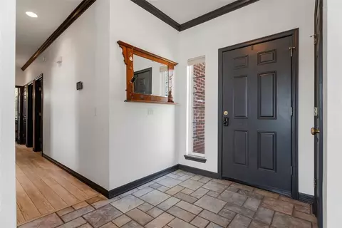 Entry Way - 56201 E 285 Rd #25, Monkey Island, OK 74331 photo 2 of 3