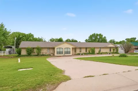 Exterior - 5418 E Highway 37 Hwy, Tuttle, OK 73089 photo 2 of 6