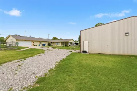 Exterior - 5418 E Highway 37 Hwy, Tuttle, OK 73089 photo 6 of 6