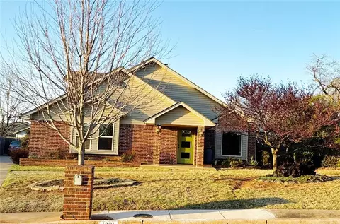 1301 Mockingbird Ln, Edmond, OK 73034