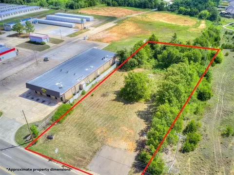 3600 S Harrah Rd, Harrah, OK 73045