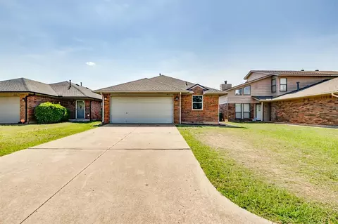 612 NW 121st St, Oklahoma City, OK 73114