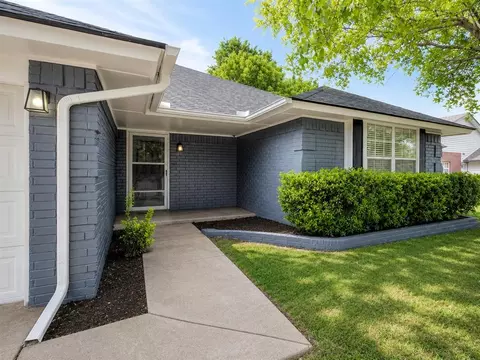 3425 Grassland Dr, Norman, OK 73072