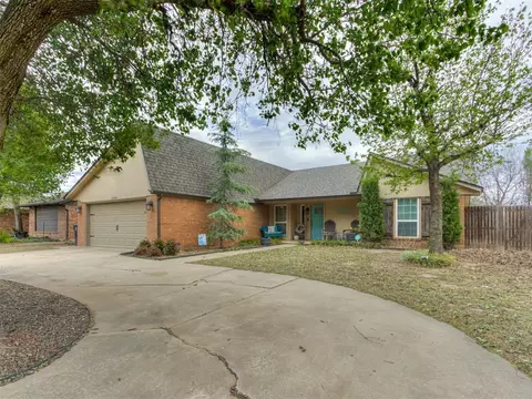 3904 Regatta Rd, Yukon, OK 73099