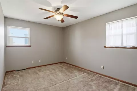 Bedroom - 2385 Mile 32 Rd, Guymon, OK 73942 photo 4 of 7