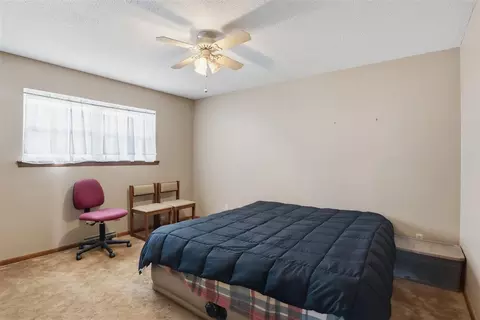 Bedroom - 2385 Mile 32 Rd, Guymon, OK 73942 photo 2 of 7