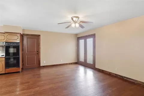 Living - 2385 Mile 32 Rd, Guymon, OK 73942 photo 4 of 4