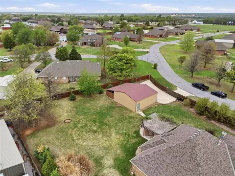 View/Area - 1803 River Ridge Ln, Tuttle, OK 73089 photo 5 of 5