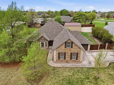 View/Area - 1803 River Ridge Ln, Tuttle, OK 73089 photo 1 of 5