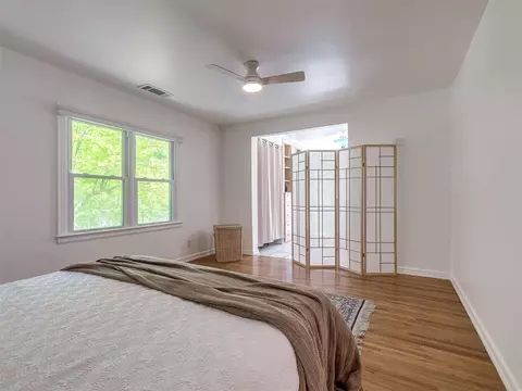 Bedroom - 1102 Mcnamee St, Norman, OK 73069 photo 1 of 8